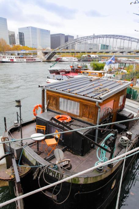 Peniche - Le Nenuphar Hotel Paris Bagian luar foto